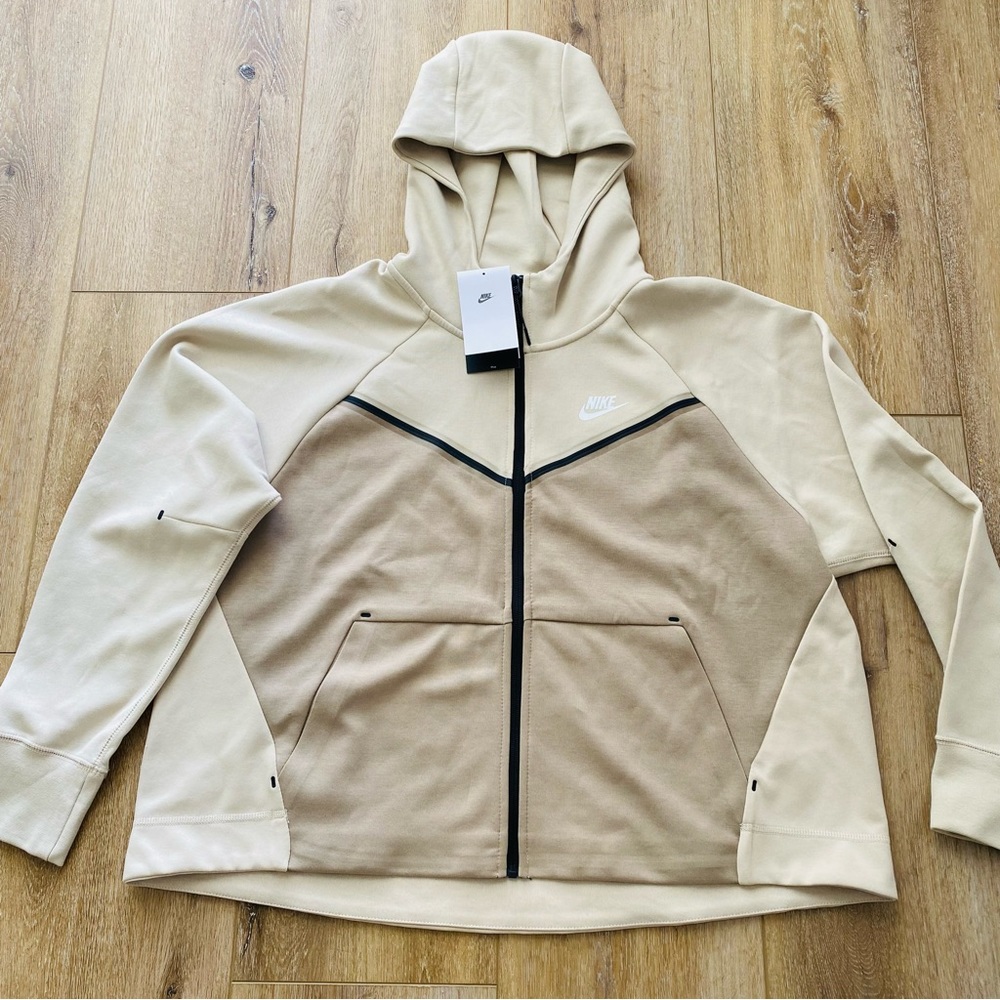 Nike zip up cardigan sweater